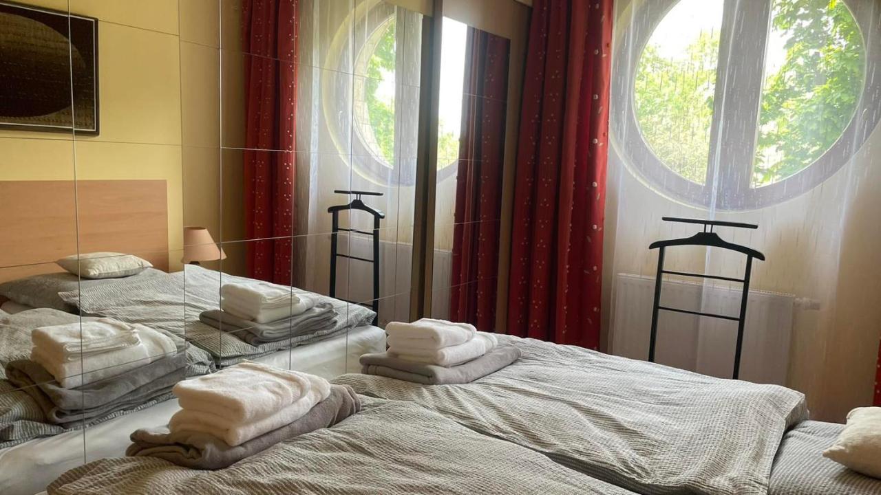 Kis-Celli Apartman Budapest Luaran gambar